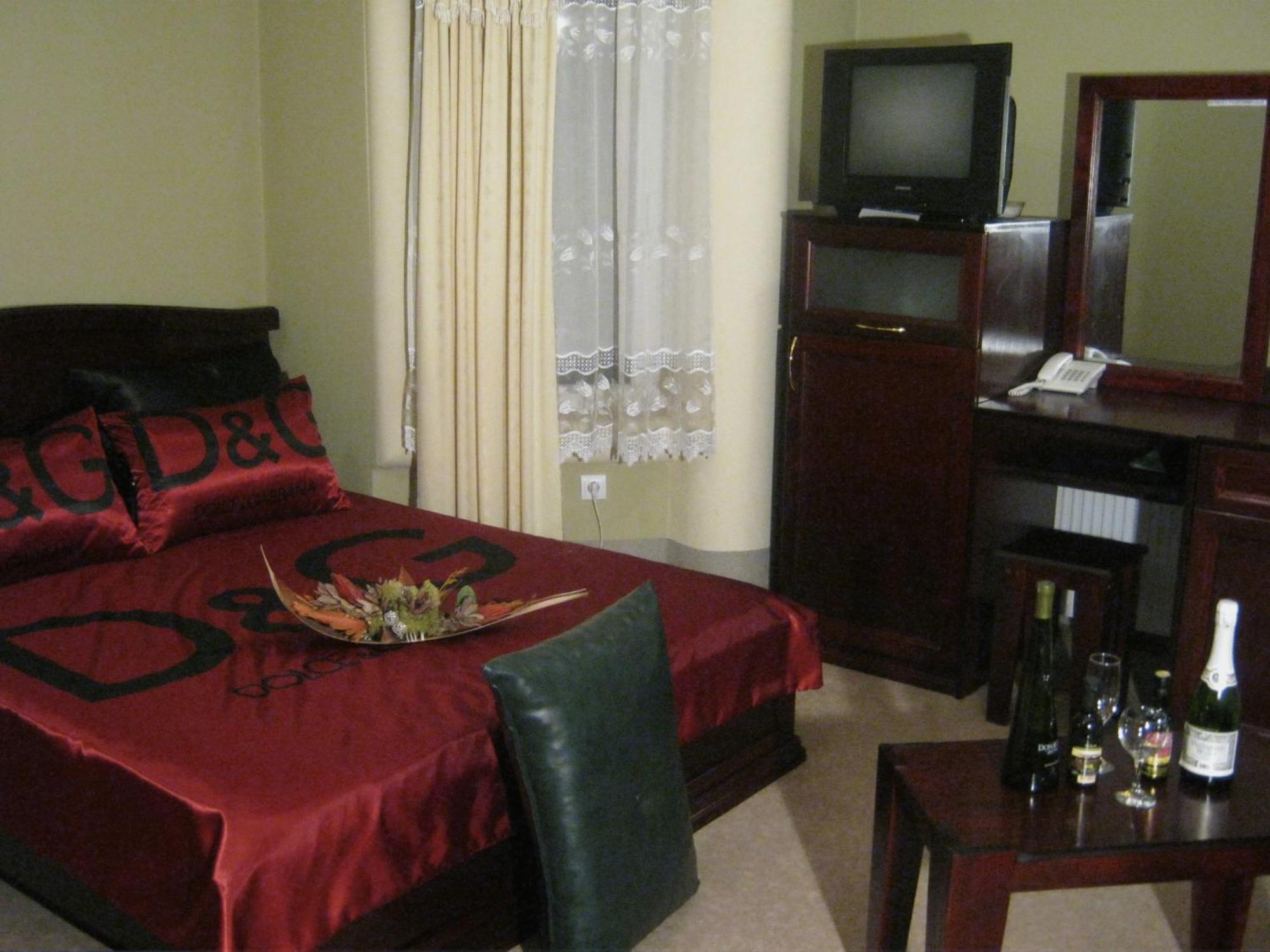 Hotel Vila Mitic Luxx Spa Centar Λέσκοβατς Εξωτερικό φωτογραφία
