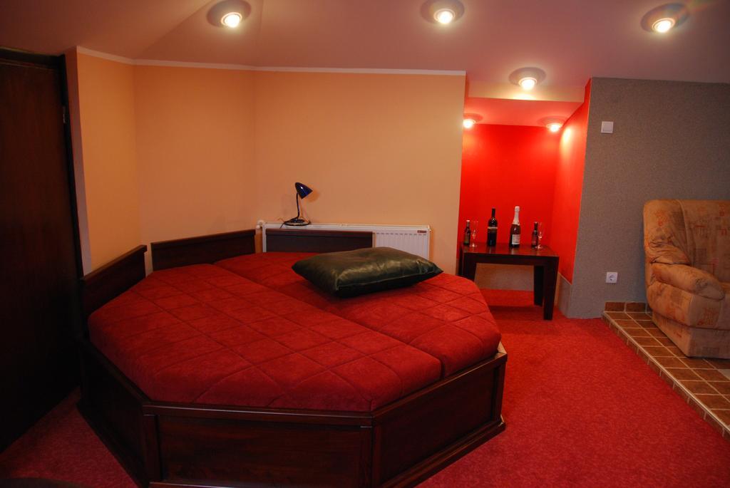 Hotel Vila Mitic Luxx Spa Centar Λέσκοβατς Εξωτερικό φωτογραφία